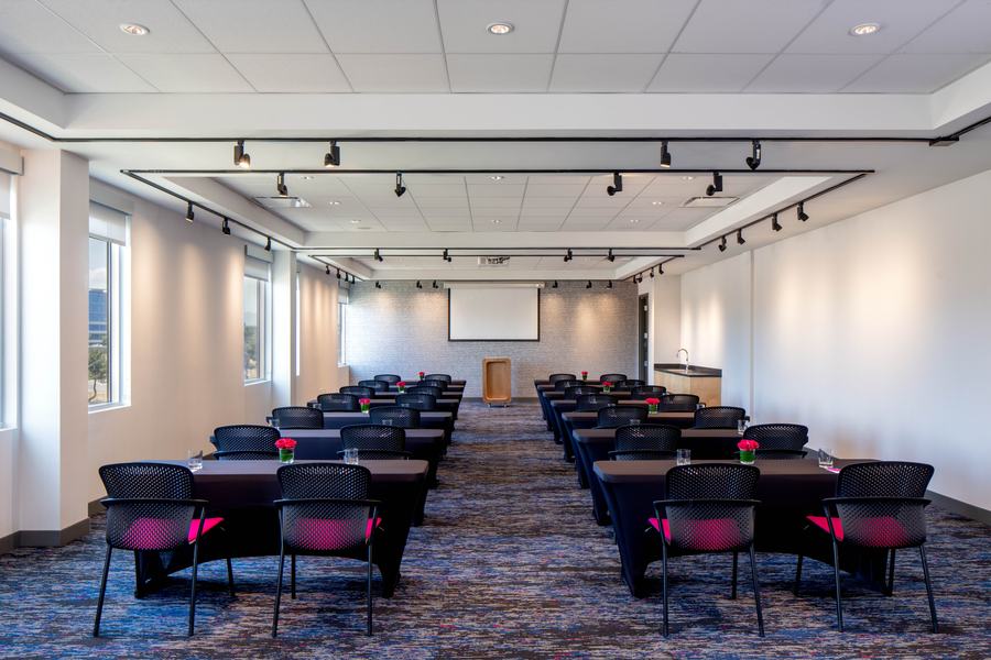 Classroom-style meeting room