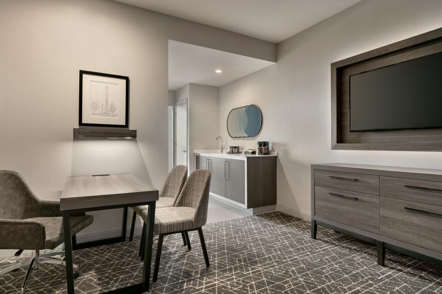 Corner suite dining and work area