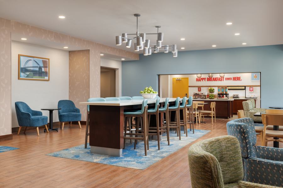 Hampton Inn Kimball — Pinnacle South hotel FF&E project
