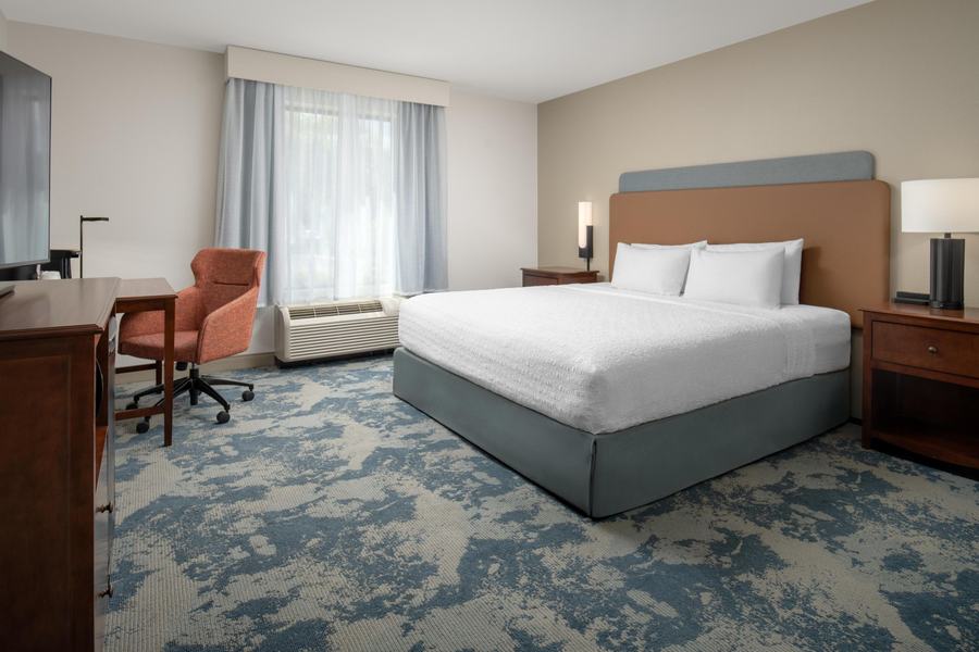 King guest room