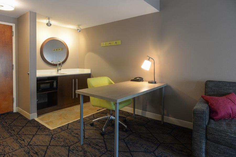 Suite vanity and kitchenette