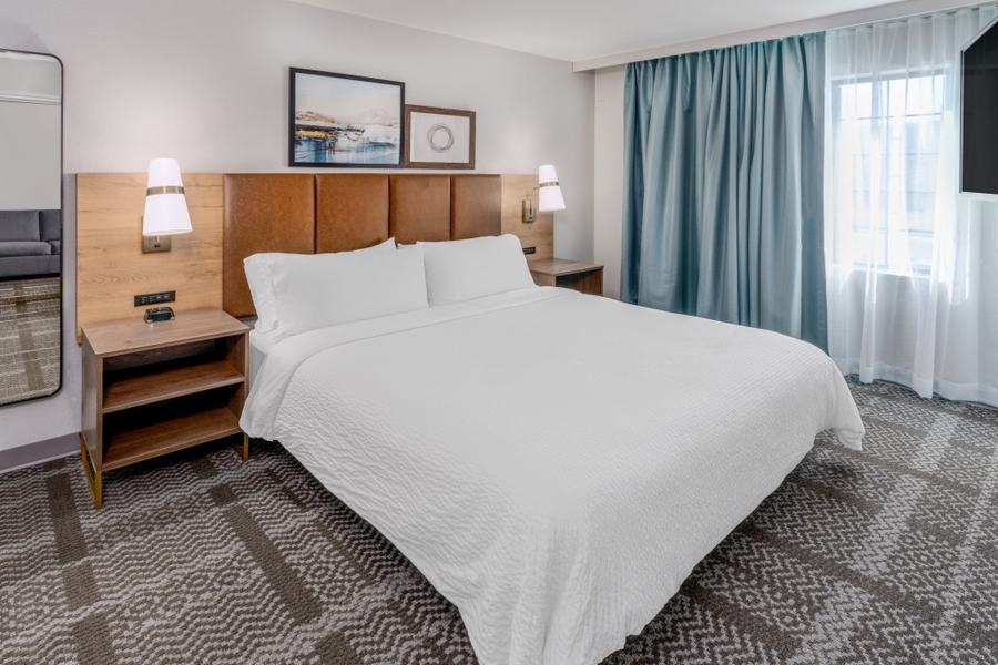 King guest room